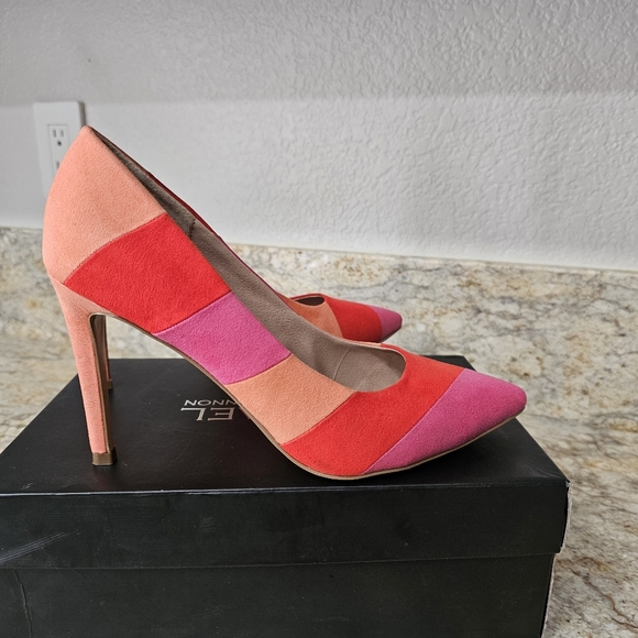 Michael By Micahel Shannon Multicolor Patchwork Heels Size 10 - Picture 4 of 10